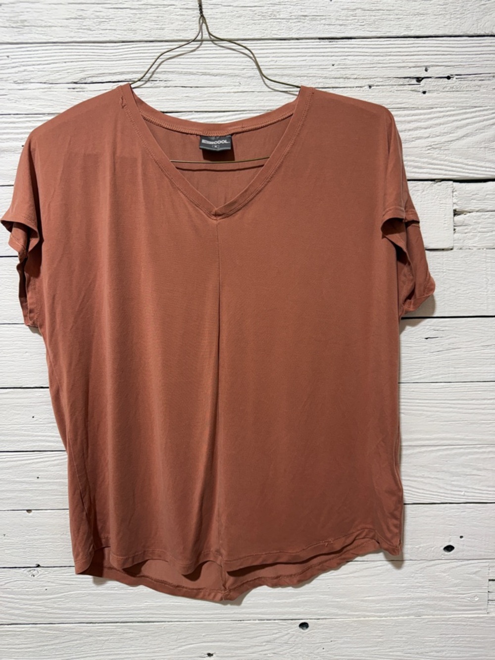 V-Neck Short Sleeve Top in Terracotta by 32 Cool